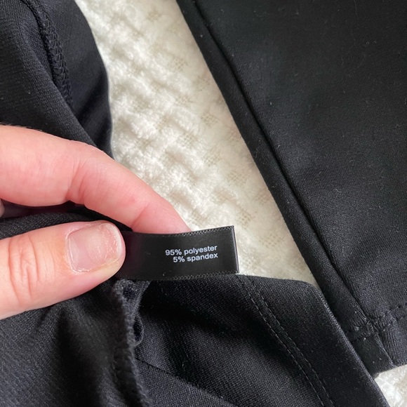 The Limited Dress - Picture 7 of 7